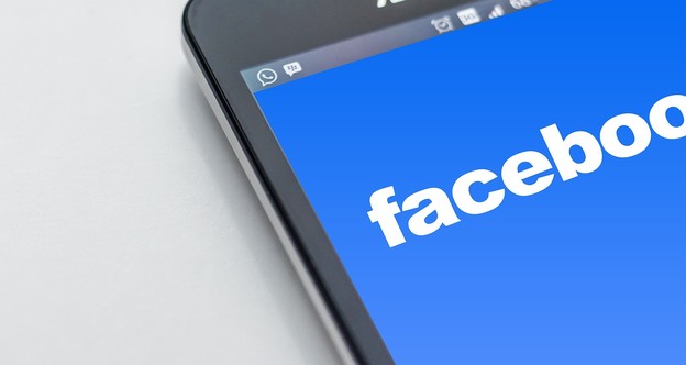 Facebook prihodovao 10 milijardi dolara od oglasa