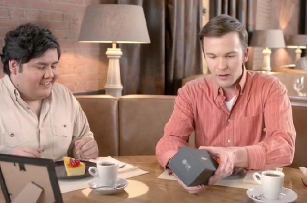VIDEO: Najluđa reklama za pametni telefon