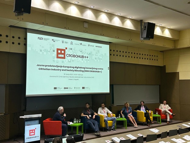 Najbolje s projekta EDIH CROBOHUB++ Najbolje s projekta EDIH CROBOHUB++