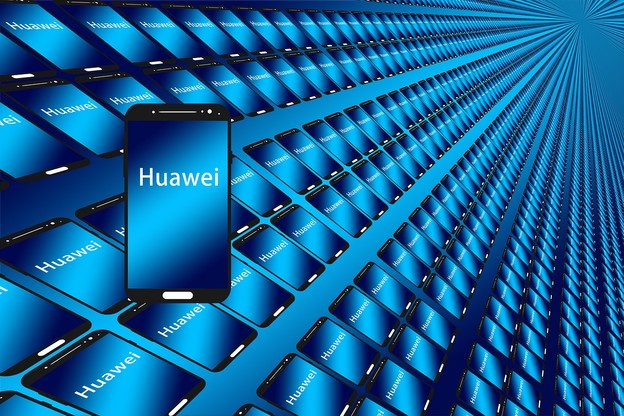 Huaweiju porasla zarada usprkos sankcijama