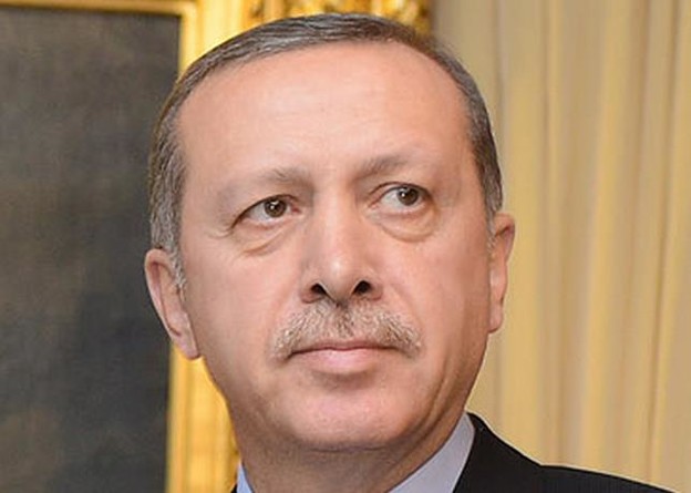 Premijer prijeti blokiranjem Facebooka i YouTubea u Turskoj