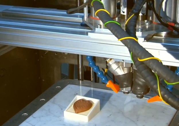 3D printer za čokoladu 3D printer za čokoladu