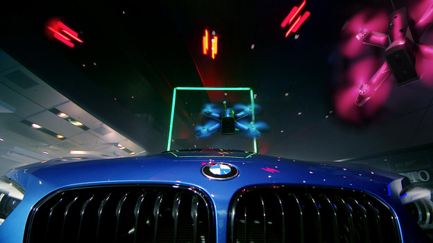 BMW radi na najbržem trkaćem dronu