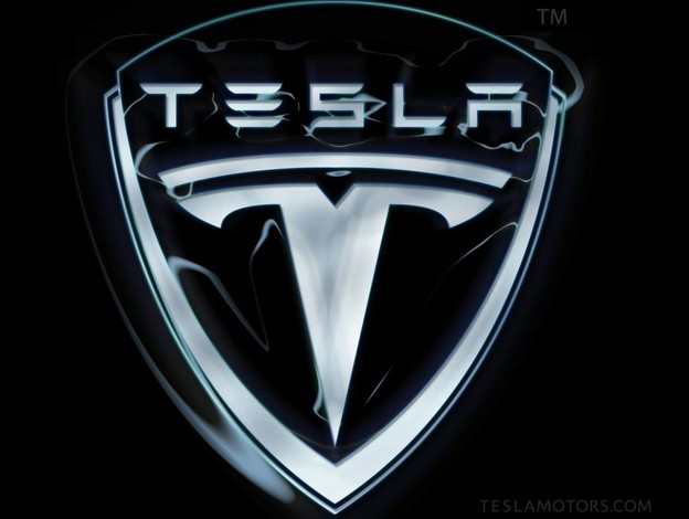 Tesla razvija autonomni auto
