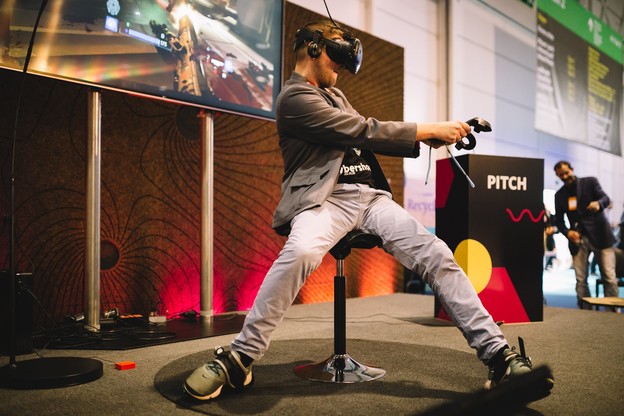 VIDEO: Cipele za hodanje u VR igrama