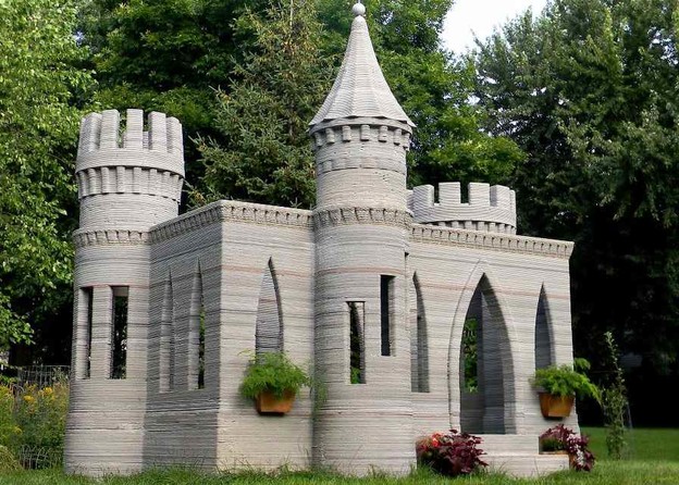 VIDEO: Čovjek izgradio betonski dvorac 3D printerom