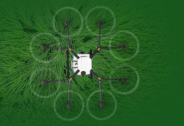 VIDEO: Dron za prskanje usjeva