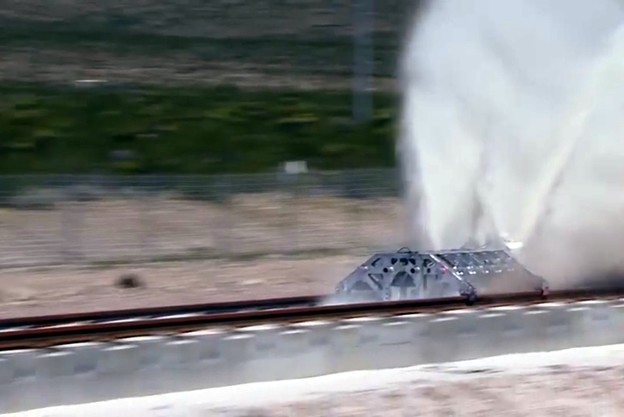 VIDEO: Hyperloop uspješno testiran na otvorenom