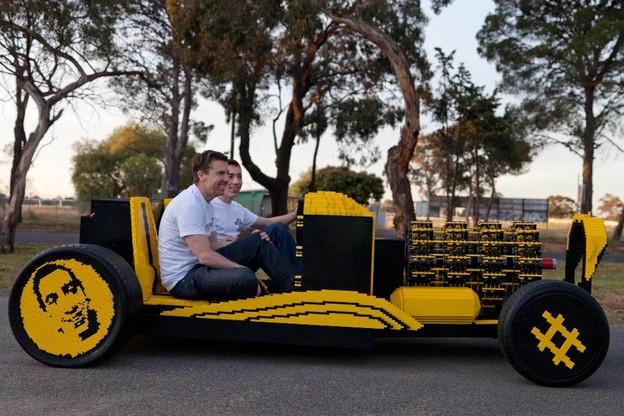 VIDEO: LEGO automobil pune veličine na zrak