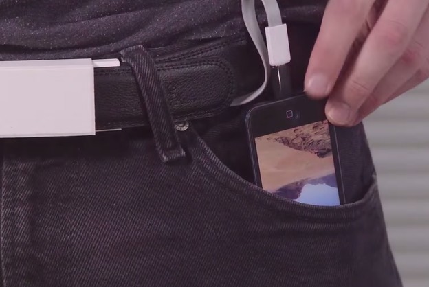 VIDEO: Remen za hlače puni vaš telefon