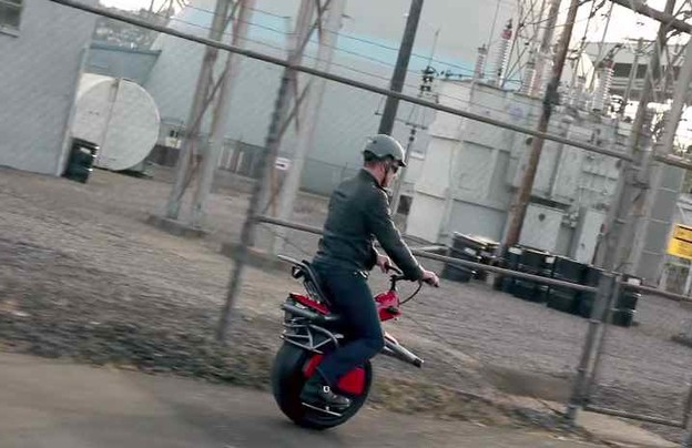 VIDEO: Započele predbilježbe za RYNO mono motocikl