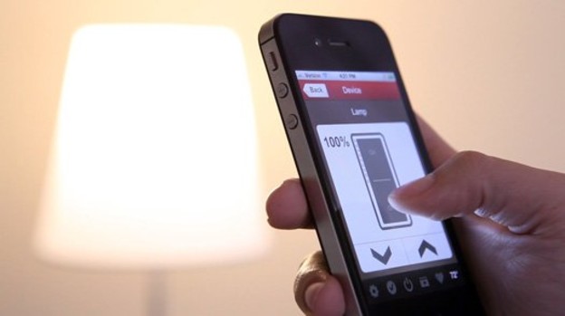 Video: Žarulja kojom upravljate aplikacijom smartphonea Video: Žarulja kojom upravljate aplikacijom smartphonea