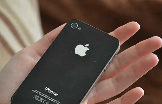 Apple započeo masovnu produkciju iPhone 6 telefona