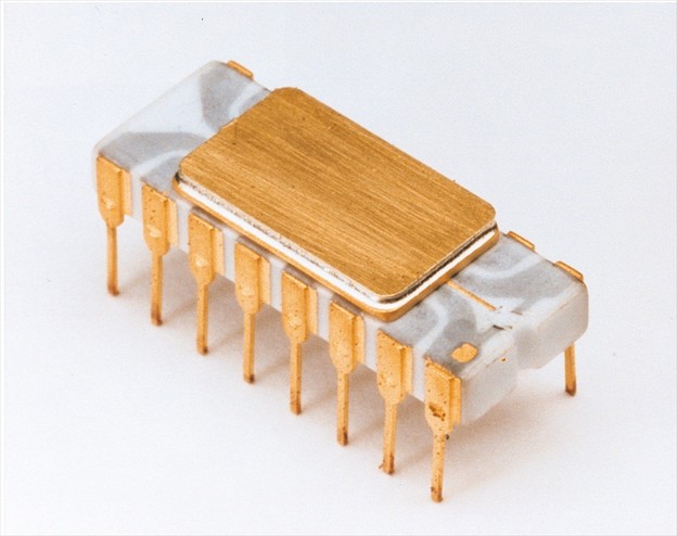 Četrdeset godina prvog mikroprocesora