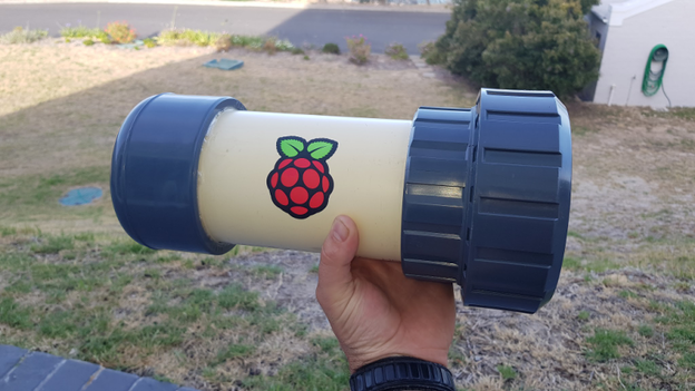 DIY Raspberry Pi podvodna kamera