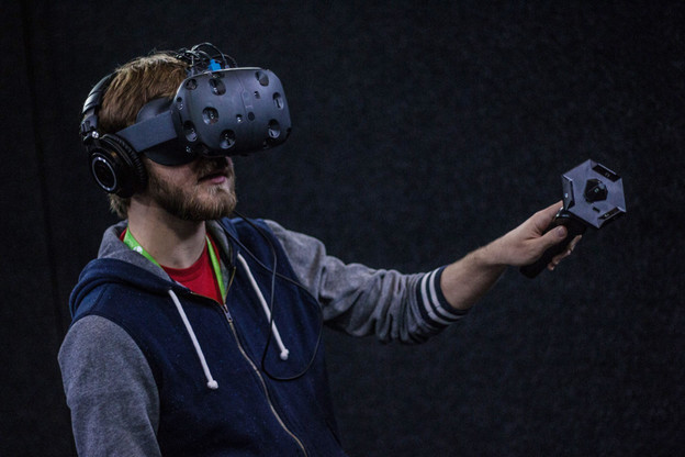 HTC predstavlja nadograđeni VR headset i fitness gadgete HTC predstavlja nadograđeni VR headset i fitness gadgete
