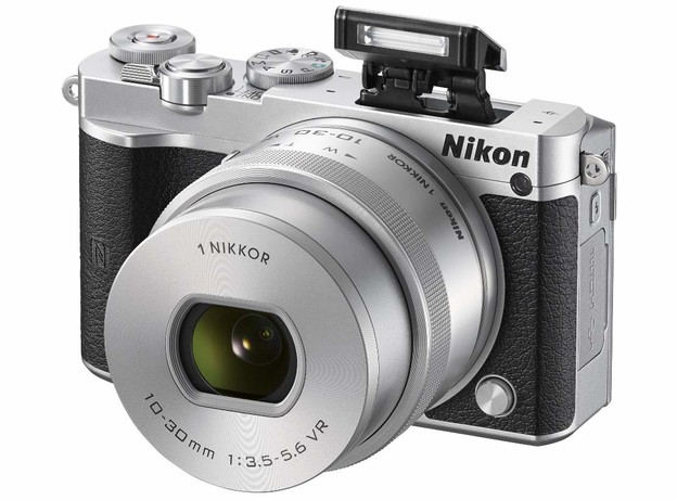 Nikon ulazi u 4K s 1 J5 kamerom
