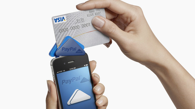 Paypal predstavio čitač kreditnih kartica za pametne telefone