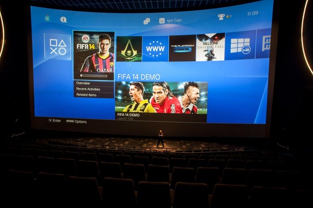 Prvi u svijetu smo testirali PS4 na 30-metarskom IMAX platnu Prvi u svijetu smo testirali PS4 na 30-metarskom IMAX platnu