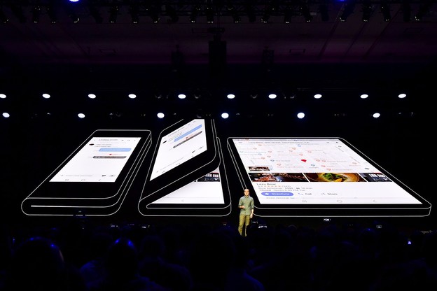 Samsung predstavio savitljivi zaslon za pametne telefone