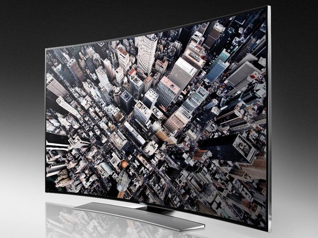 Samsung predstavio zakrivljeni UHD TV od 105 inča Samsung predstavio zakrivljeni UHD TV od 105 inča