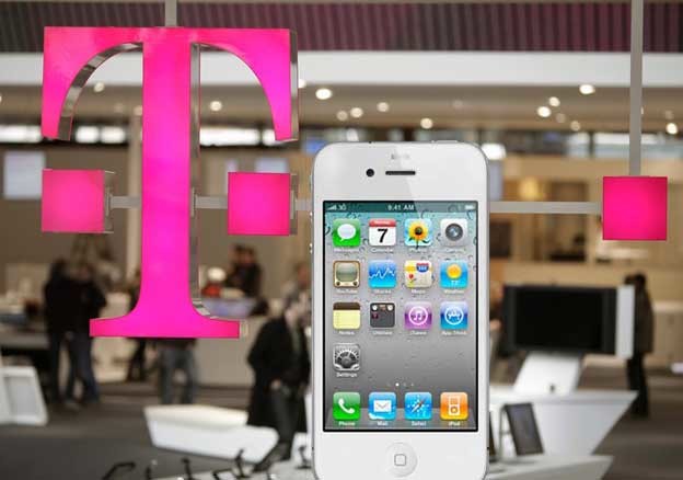 T-Mobile također ima ponoćnu prodaju iPhonea 4S