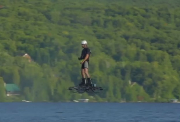 VIDEO: Guinnessov rekord u hoverboardingu