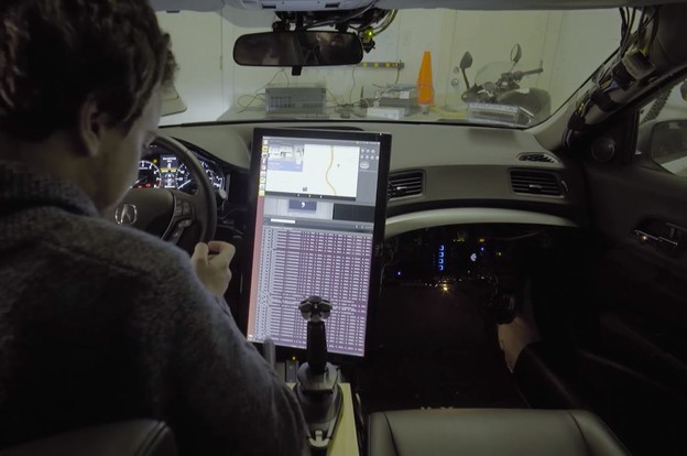 VIDEO: Haker napravio autonomni auto na Linux platformi 