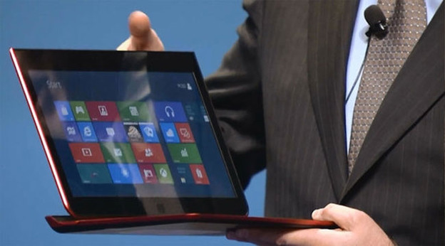 VIDEO: Intel Letexo, Ultrabook s kliznim ekranom