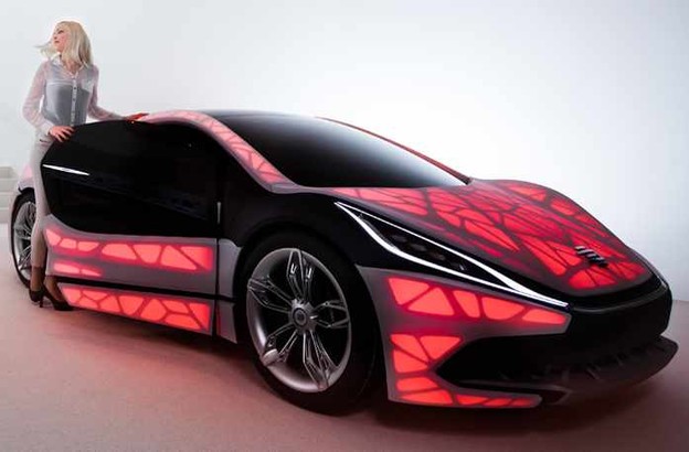 VIDEO: Prikazan 3D printani automobil koji mijenja boju