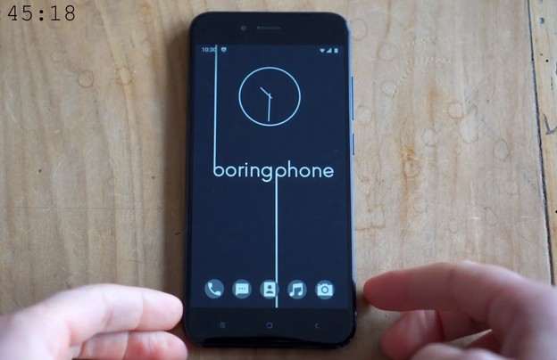 VIDEO: Smartfon za ljubitelje minimalizma