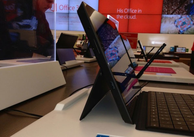 VIDEO: Surface Pro stigao u Microsoft Store