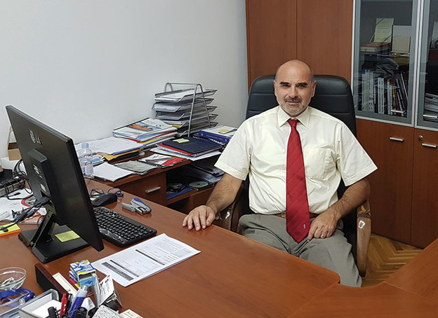 FESB Split: Inženjerski studiji za praktičan rad FESB Split: Inženjerski studiji za praktičan rad