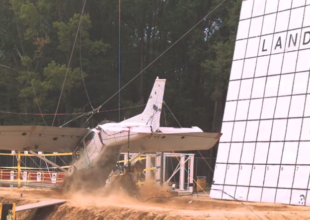 VIDEO KOMPILACIJA: Kako NASA izvodi crash testove