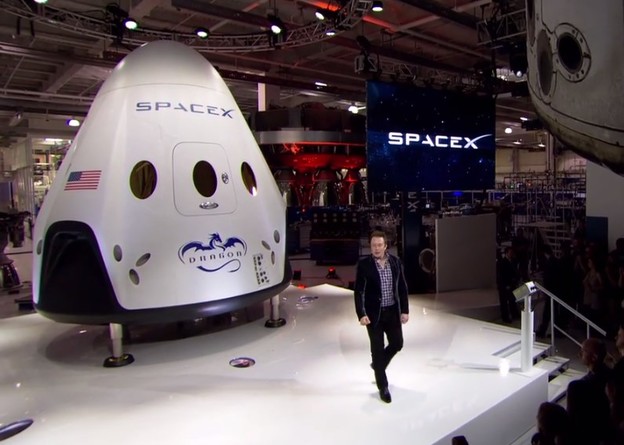 VIDEO: Musk predstavio Dragon 2 letjelicu