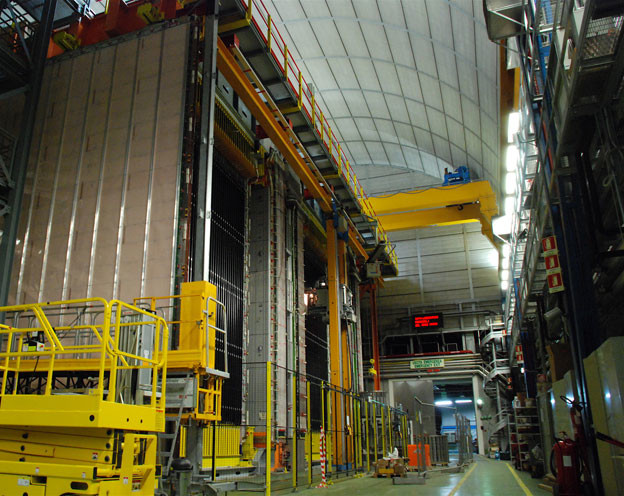 CERN-ovi neutrini brži od svjetlosti! CERN-ovi neutrini brži od svjetlosti!