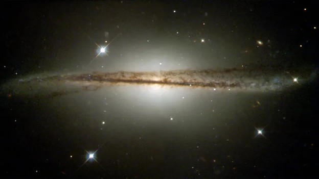 Mliječna staza je iskrivljena zbog tamne tvari