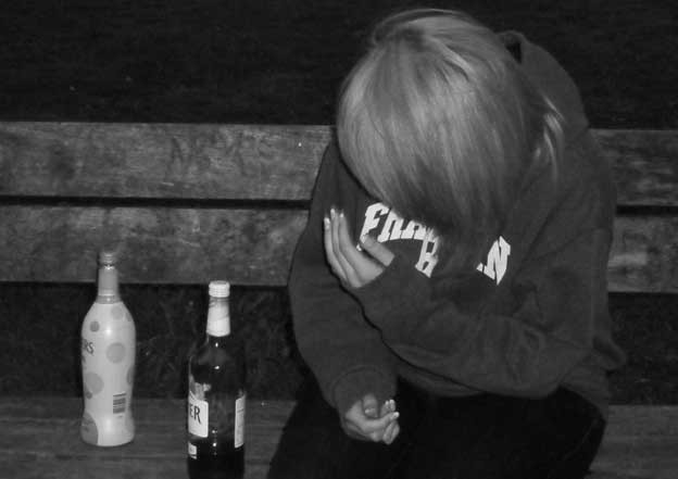Ženama se od alkohola mozak brže oštećuje Ženama se od alkohola mozak brže oštećuje