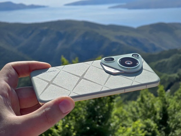 Huawei Pura 70 Ultra - Uspješno uzbrdo Huawei Pura 70 Ultra - Uspješno uzbrdo