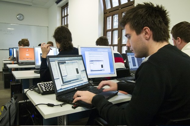 Sedamdeset posto više brucoša u Algebri Sedamdeset posto više brucoša u Algebri