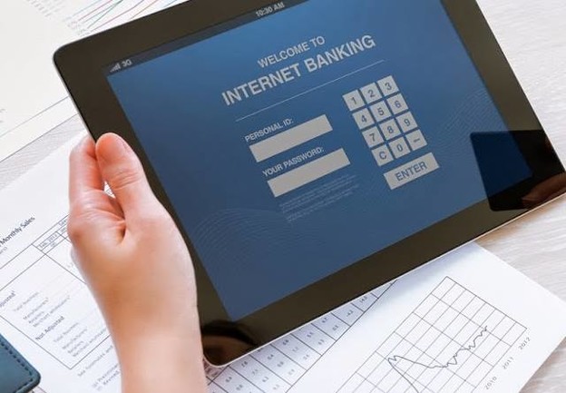 Svaki treći građanin Hrvatske koristi e-banking Svaki treći građanin Hrvatske koristi e-banking