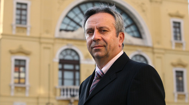 Mucalo bez konkurencije Mucalo bez konkurencije