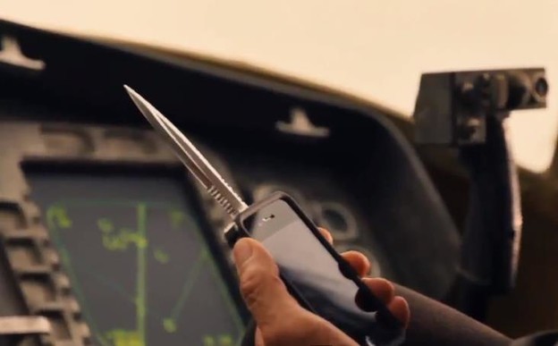 VIDEO: Machete ubija iPhoneom VIDEO: Machete ubija iPhoneom