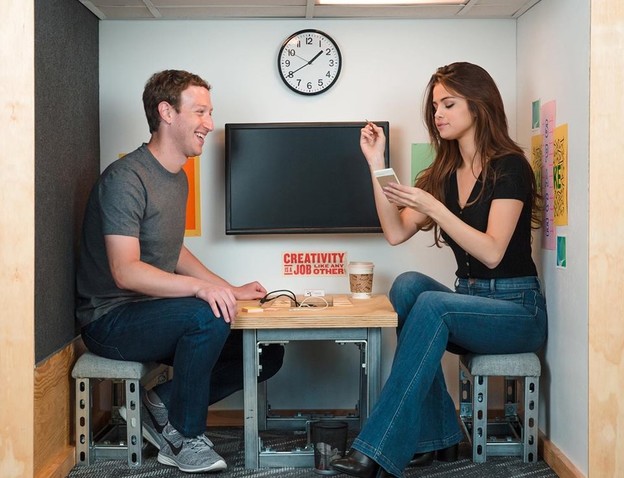 Zuckerberg uživo odgovara na vaša pitanja