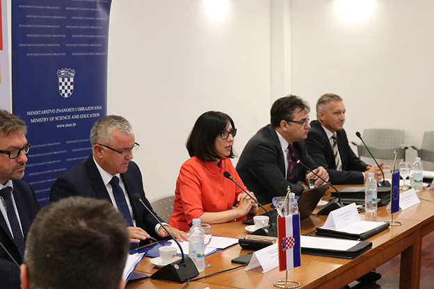 Divjak: Uključivanje tvrtki u ESA-u i CERN je imperativ Divjak: Uključivanje tvrtki u ESA-u i CERN je imperativ