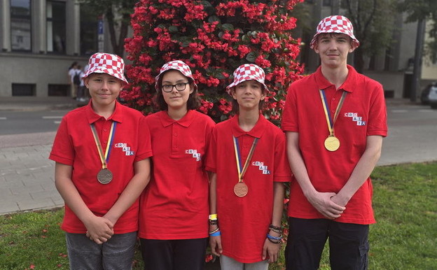Hrvatske medalje na juniorskoj informatičkoj Olimpijadi