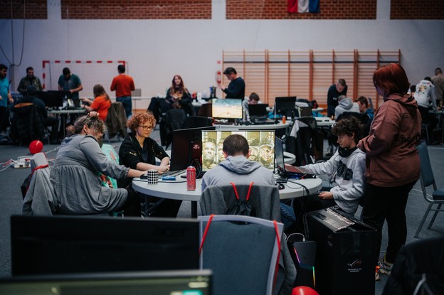 Igra Regrow pobijedila na GGJ natjecanju u Novskoj Igra Regrow pobijedila na GGJ natjecanju u Novskoj