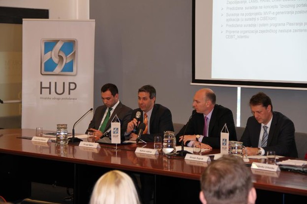 Povećanje naknada teleoperaterima loše za investicije Povećanje naknada teleoperaterima loše za investicije