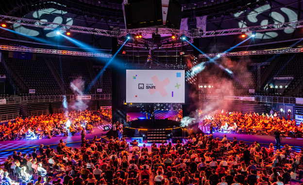 Predavanja IT faca i startup natjecanje na Infobip Shiftu Predavanja IT faca i startup natjecanje na Infobip Shiftu