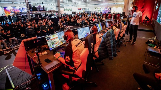 Spektakularna završnica desete sezone esport lige Spektakularna završnica desete sezone esport lige